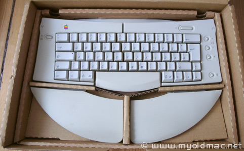 Myoldmac.net - Apple Macintosh ADB Keyboard - Buy it now!